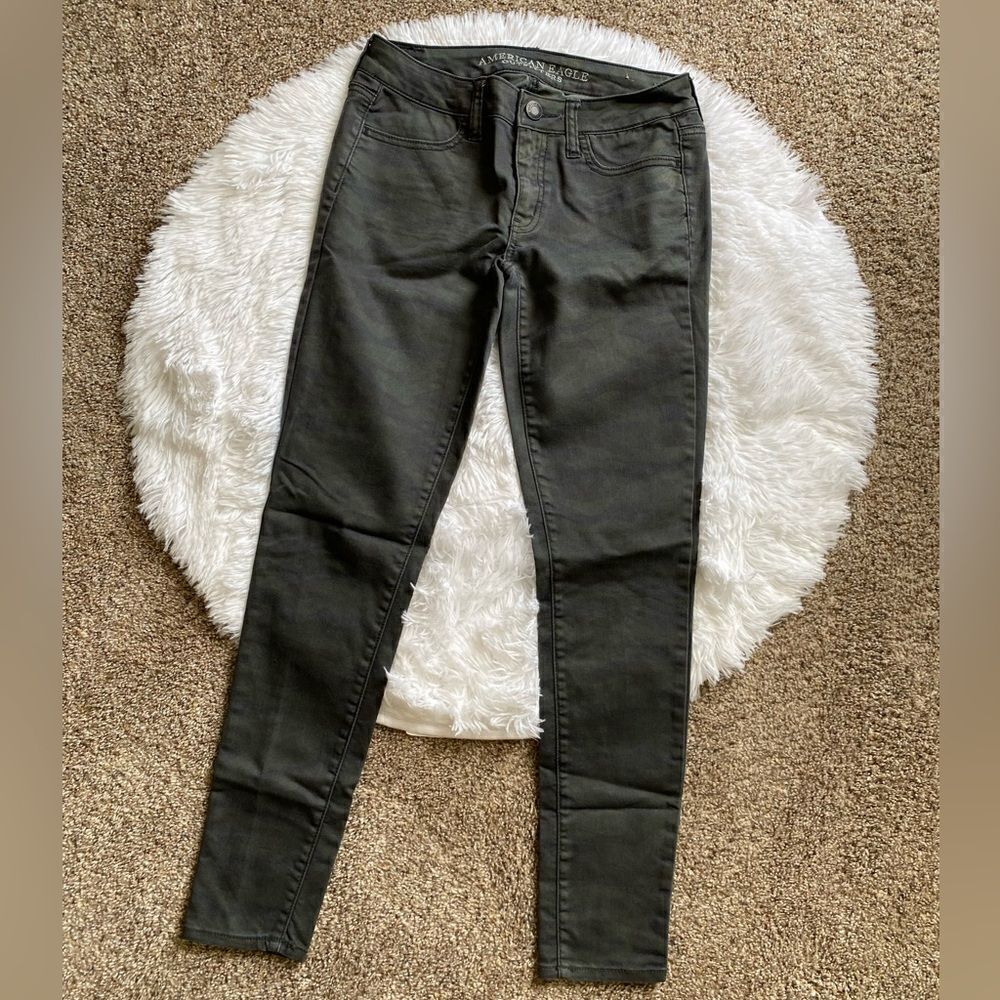 American‎ Eagle Dark Camo Jeans Jegging Stretch Womens Size 2